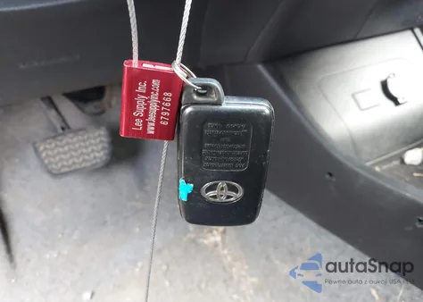 2012 Toyota Prius Two from USA, damaged, VIN JTDKN3DU1C5462602